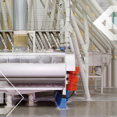 Vibrating screens